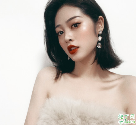 抖音羽绒服毛领拍照怎么拍 抖音羽绒服毛领拍大片教程