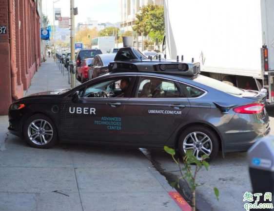 新司机上路紧张怎么办 新司机上路怎么判断车距