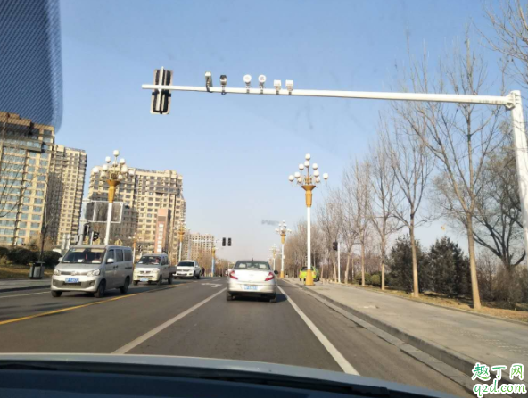 电子眼闪了一下是被拍了吗 路上的电子眼会拍违停吗