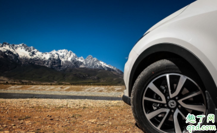 汽车起步猛加油门好吗 开车猛踩油门真的毁车吗