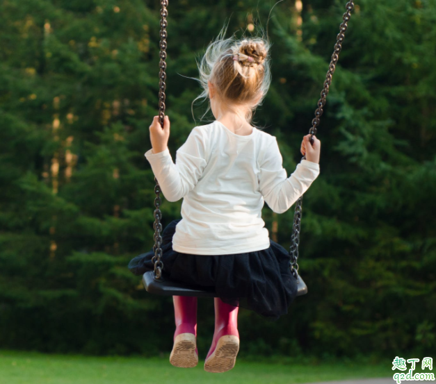 11个月宝宝便便干燥怎么办 宝宝便便又硬又臭正常吗