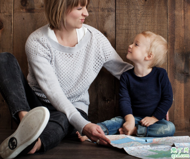 11个月宝宝便便干燥怎么办 宝宝便便又硬又臭正常吗