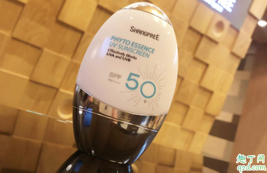 香蒲丽植物精华防晒霜军训用合适吗 香蒲丽植物精华防晒霜成分表分析