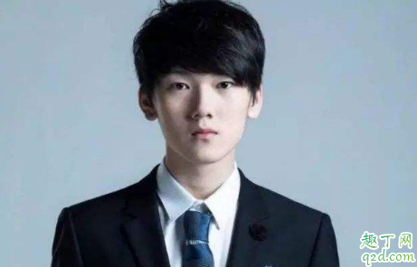 Jackeylove去rng真的假的 jkl阿水去rng小狗uzi走哪里