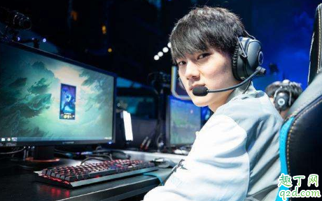 Jackeylove去rng真的假的 jkl阿水去rng小狗uzi走哪里