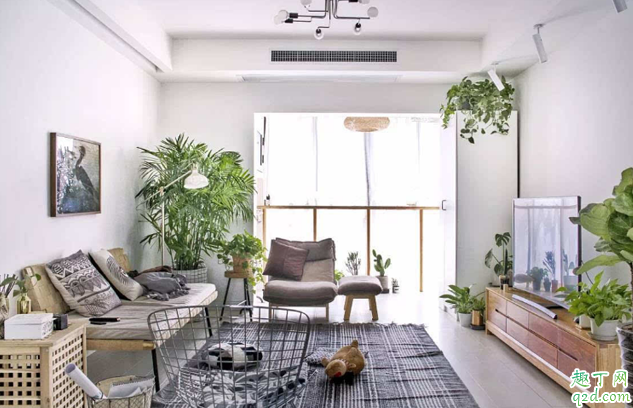 客厅和阳台隔断好还是不隔好 客厅和阳台要不要隔断