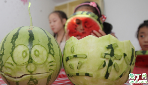 西瓜皮敷脸真的能美白吗 西瓜皮敷脸后要不要洗脸