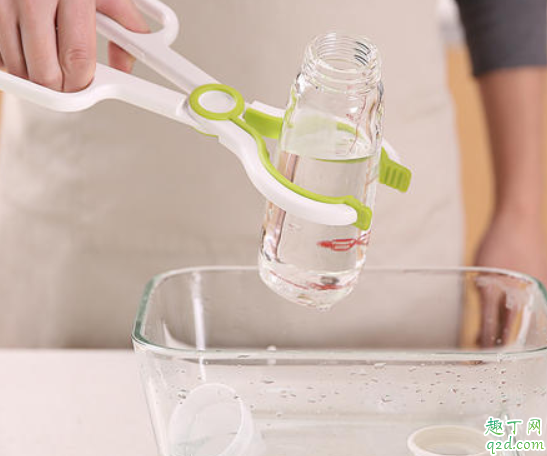 宝宝呛奶是不是会得中耳炎 怎么确定呛奶中耳炎