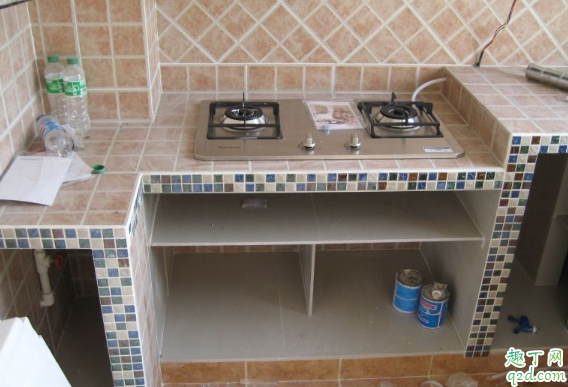 自己砌的橱柜好不好 自己砌的橱柜利弊分析