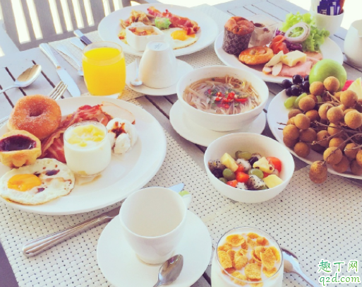 孕期吃饭吃多少合适 孕期吃的越多越好吗