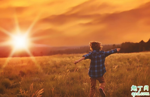 新型肺炎可以出去跑步散步吗 新型肺炎多喝水有什么好处