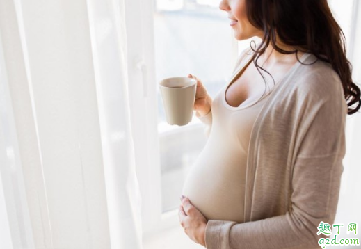 怀孕长时间玩手机宝宝会长胎记吗 怀孕长时间玩手机有什么影响