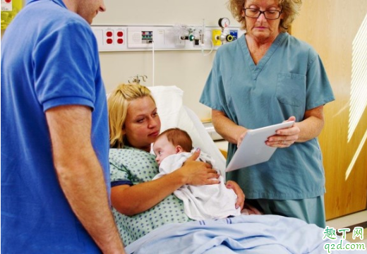 剖腹产坐月子比顺产坐月子更久一些吗 剖腹产坐月子一般要多少天