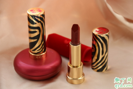 sisley43卡普里岛口红适合黄皮吗 sisley43卡普里岛口红试色