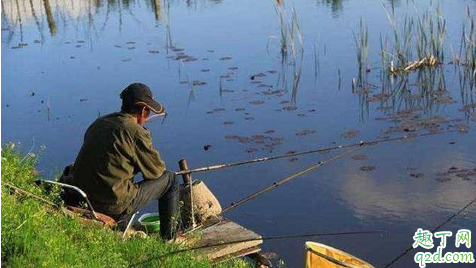 鲫鱼吃口太轻怎么钓 钓鱼的时候没口怎么办