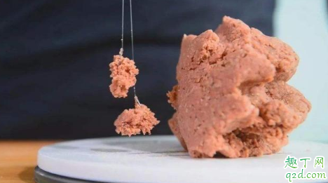 深秋冬季钓鲫鱼用拉饵好吗 钓鲫鱼气温低怎么开饵