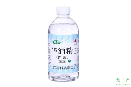 酒精可以直接喷在衣服上吗 在衣服上喷酒精消毒吗