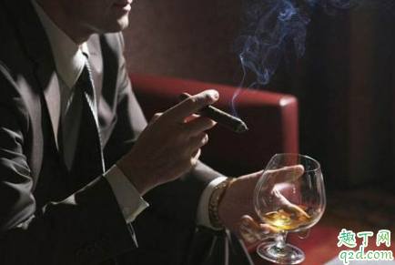 吸烟可以杀灭冠状病毒吗 喝酒能不能杀灭新型冠状病毒