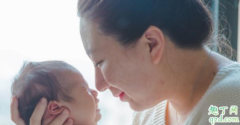 母乳乳汁浓稠是好是坏 乳汁浓稠老堵怎么办