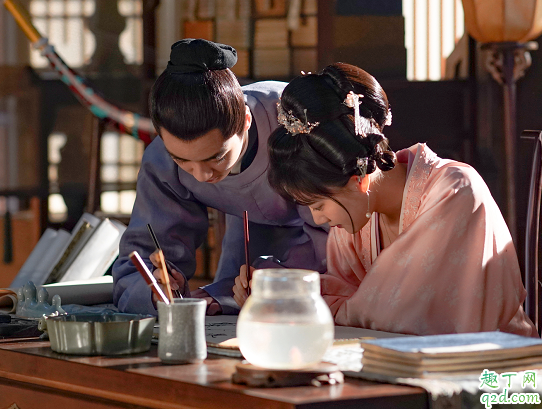 孤城闭根据什么小说改编的 孤城闭小说在哪看