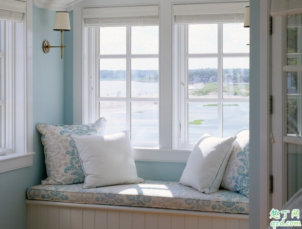 卧室阳台放点什么好 卧室阳台怎么装修布置