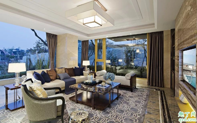 大平层和联排哪个住着舒服 大平层好还是联排别墅好