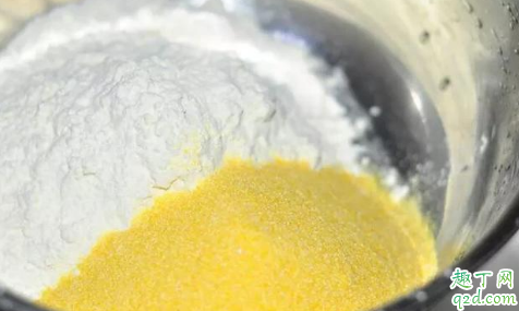 炒熟黄豆粉加菜籽饼一起好打窝吗 钓大头鱼和鲢鳙怎么配饵料