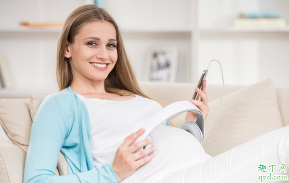 怀孕几个月宝宝开始长腿和胳膊 怀孕几个月胎儿四肢发育完全