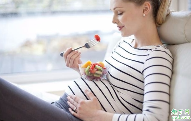 脐带绕颈对生产有影响吗 脐带绕颈生产会有怎样的影响