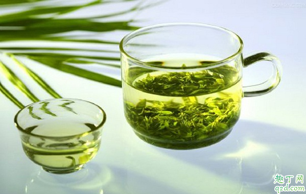 喂奶期间喝茶有影响吗 喂奶期间喝茶会怎么样