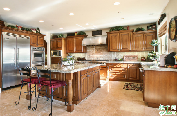 厨房是不是越大越好 厨房大的好还是小的好