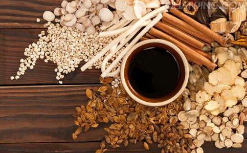 中药可以用铁锅熬制吗？煎熬中药用什么锅最好