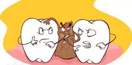 吃东西塞牙了怎么办？塞牙的危害有哪些？剔牙最好用牙线