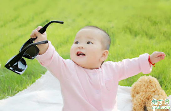 婴儿咳嗽好像有痰是什么原因 婴儿喉咙有痰如何去痰