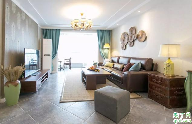 客厅和阳台地砖铺一样好看吗 客厅和阳台地砖一样好还是不一样好