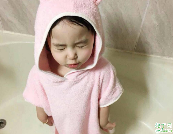 剖腹产是等宝宝发动再剖还是提前剖 提前剖腹产需要宫缩吗