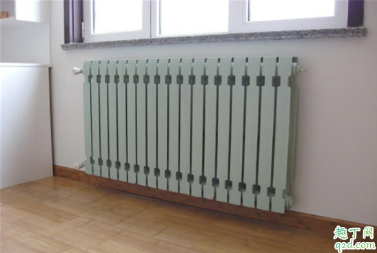 卧室装暖气片客厅能装地暖吗 卧室装暖气片客厅装地暖有冲突吗