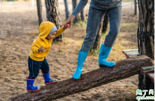 剖腹产刀口在家怎么护理 剖腹产术后如何伤口愈合快