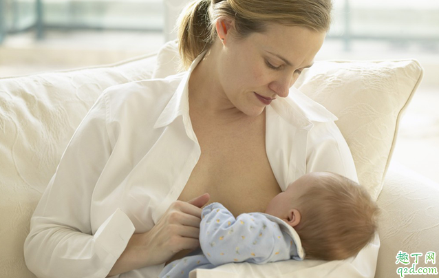 宝宝刚出生多久会睁眼 为什么宝宝一生下来就能睁开眼