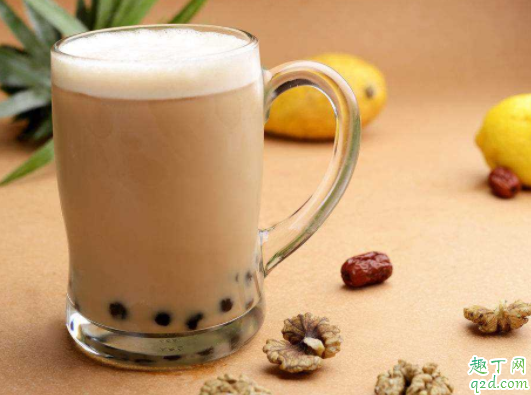 孕妇喝银耳莲子羹好吗 怀孕时候能不能喝奶茶