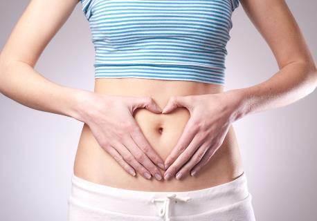 肚脐眼可以清洗吗？肚脐眼里的泥可以抠出来吗