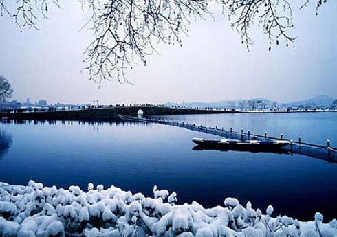 冬季旅游怎样防冻？冬季旅游保健安全措施及注意事项