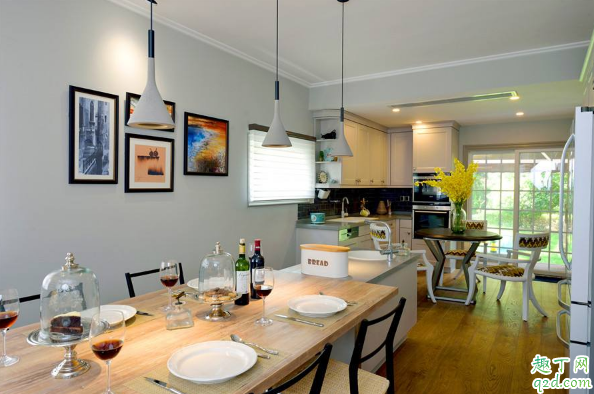 客厅餐厅一体灯具怎么布局 客厅餐厅一体灯具搭配技巧