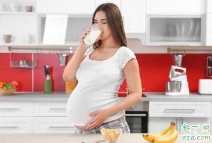 孕后期孕妇上厕所特别危险吗 孕后期孕妇选蹲厕还是坐厕