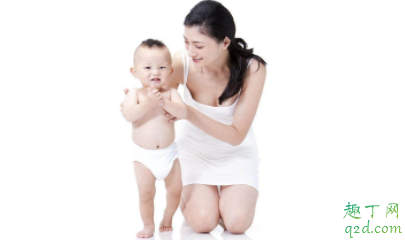 宝宝会趴能练坐吗 如何训练宝宝多趴