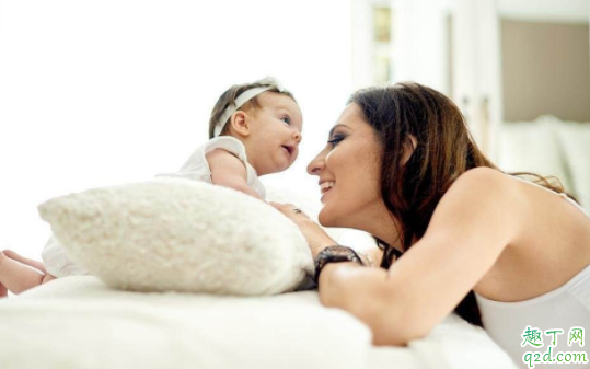 刚满月的宝宝七天没排便怎么回事 满月宝宝不排便如何处理