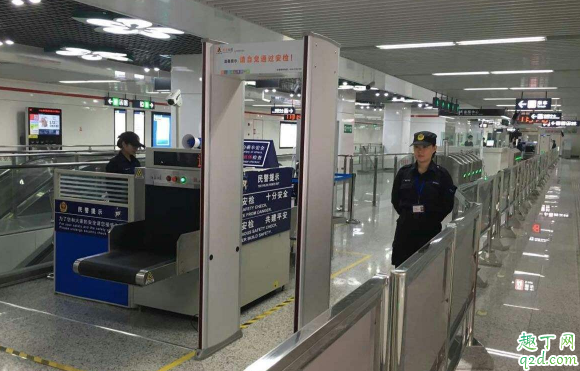 过安检要摘口罩吗 过安检摘口罩传染吗