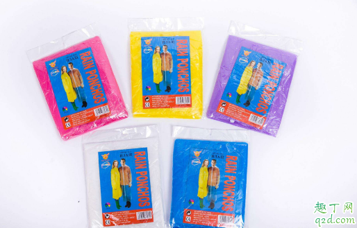 一次性雨衣可以当防护服吗 一次性雨衣防病毒吗