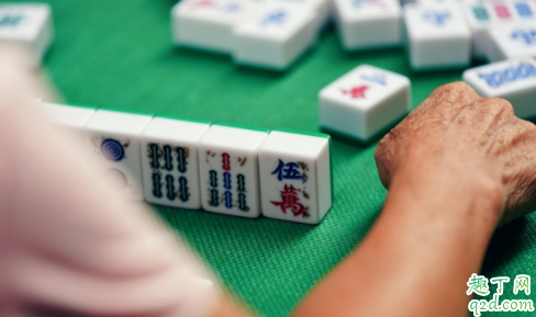 疫情期间聚众打麻将怎么举报 疫情期间打麻将被派出所抓了怎么办