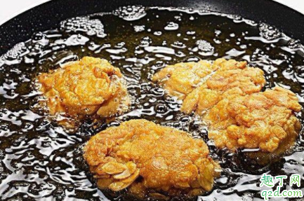 手被油烫伤起泡怎么办 手被油烫伤发红怎么处理